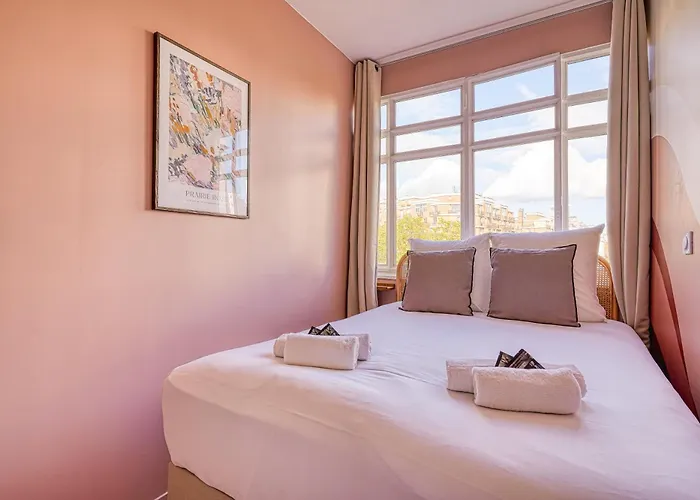 2-bedroom Air-conditioned In The Heart Of 17th